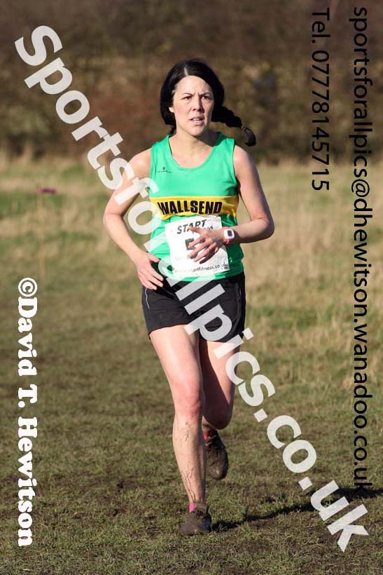 Womens masters and mens over-65s North Eastern Masters, Wallsend. Photo: David T. Hewitson/Sports for All Pics